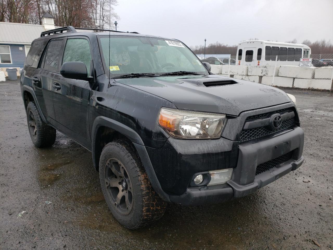 Photo 1 from auction – 2010 TOYOTA 4RUNNER SR with VIN JTEBU5JR3A5003434