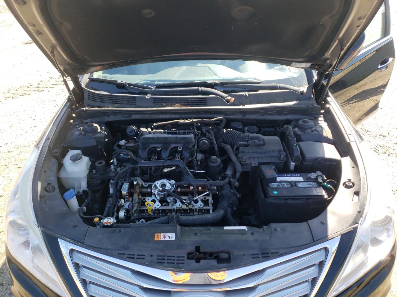 Photo 7 from auction – 2014 HYUNDAI AZERA GLS with VIN KMHFH4JG5EA359752