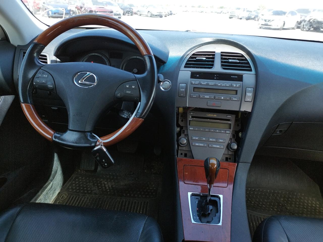 Photo 9 from auction – 2007 LEXUS ES 350 with VIN JTHBJ46G772036721