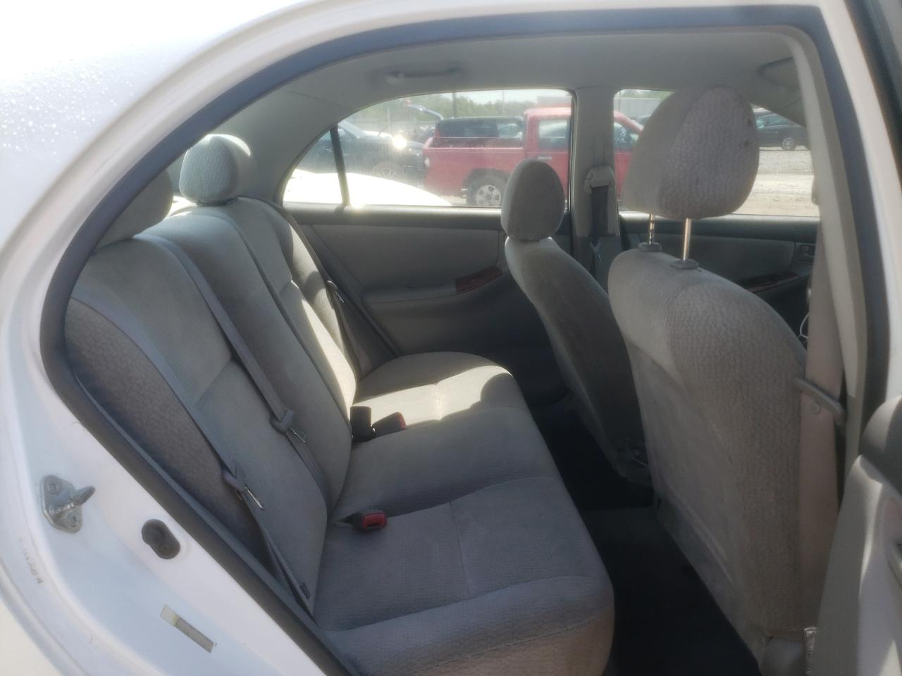 Photo 6 from auction – 2004 TOYOTA COROLLA CE with VIN 2T1BR32E24C276300