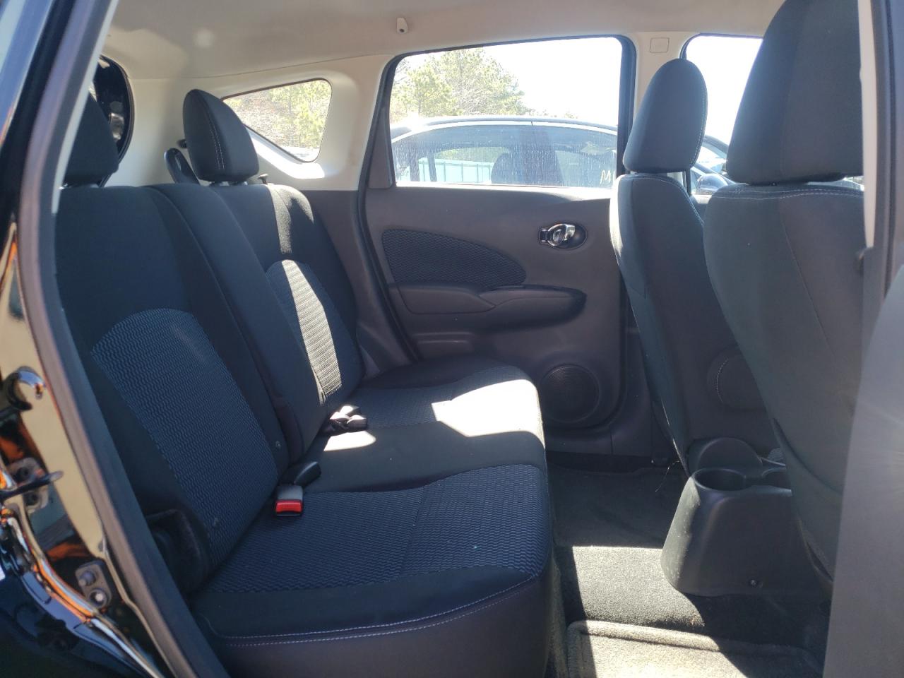 Photo 6 from auction – 2017 NISSAN VERSA NOTE with VIN 3N1CE2CPXHL371770