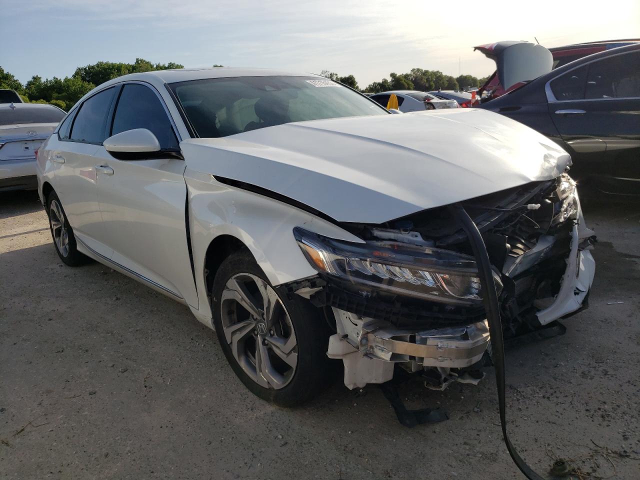 HONDA ACCORD EX 2018 with VIN 1HGCV1F49JA098652 - Photo from auction