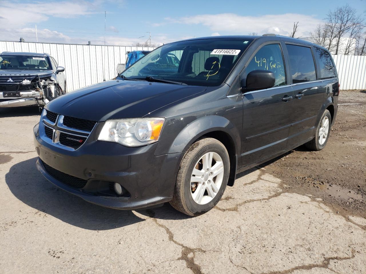 Photo 2 from auction – 2011 DODGE GRAND CARA with VIN 2D4RN5DG3BR769763