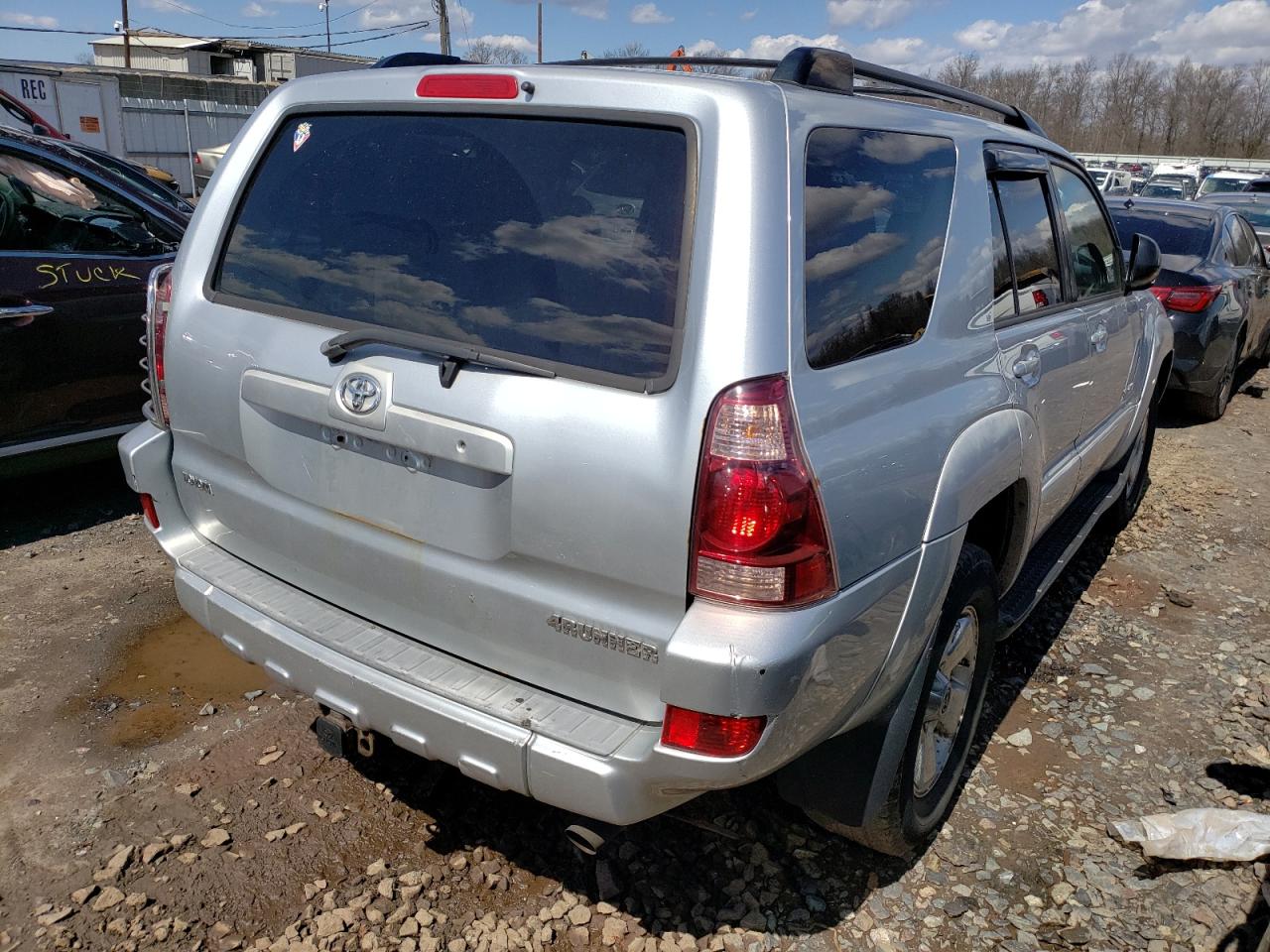 Photo 4 from auction – 2004 TOYOTA 4RUNNER SR with VIN JTEBU14R740025197
