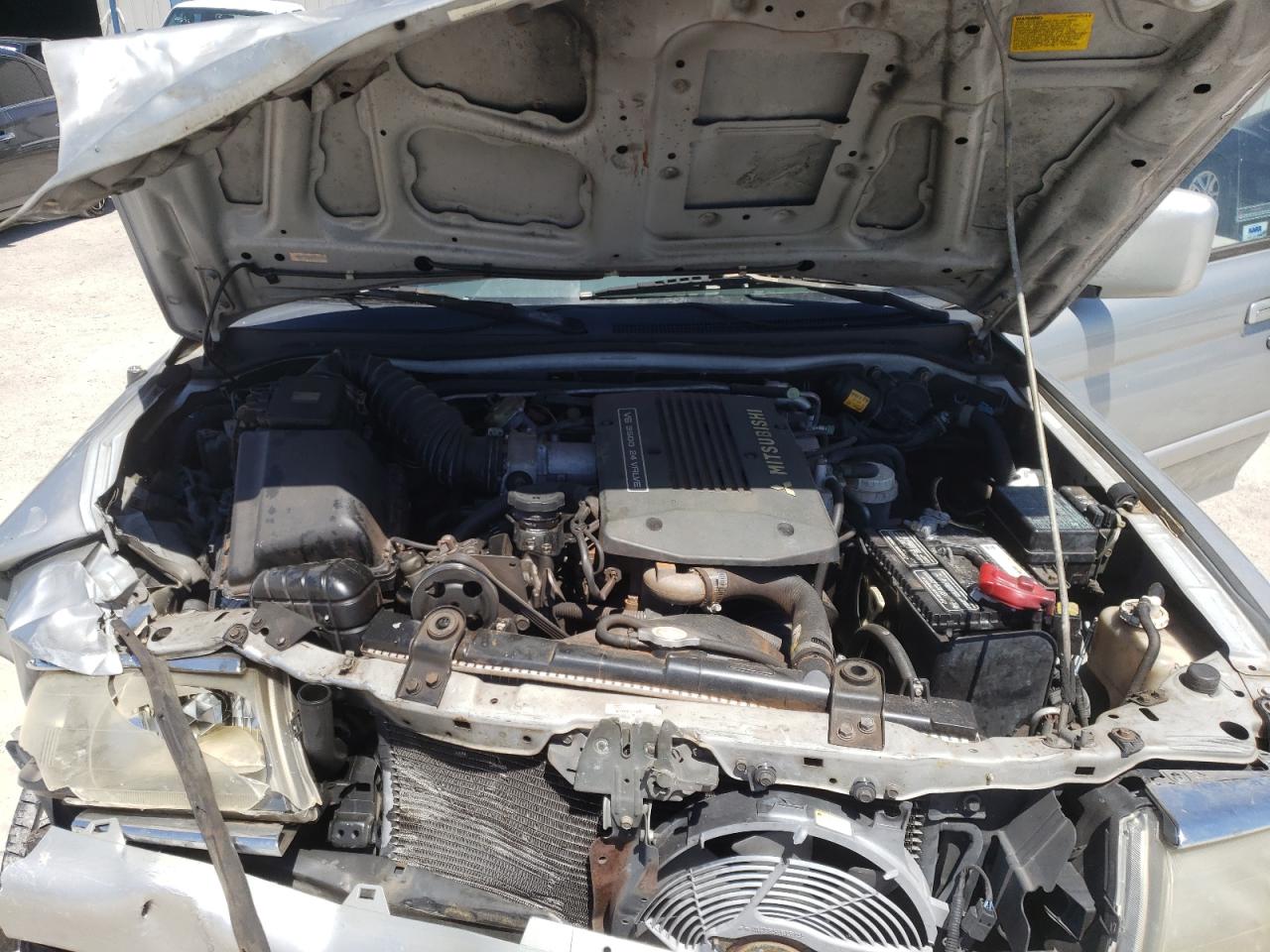 Photo 7 from auction – 2001 MITSUBISHI MONTERO SP with VIN JA4MT41RX1P035225