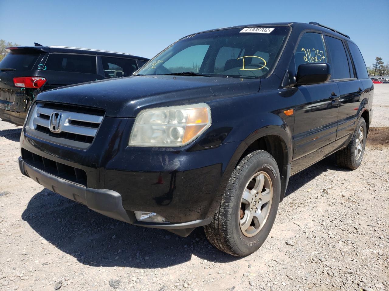 Photo 2 from auction – 2006 HONDA PILOT EX with VIN 5FNYF28766B011898