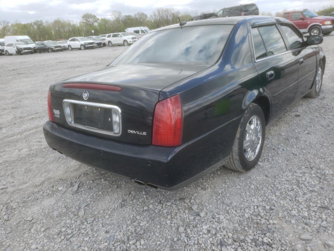 Photo 4 from auction – 2005 CADILLAC DEVILLE with VIN 1G6KD54Y05U166595