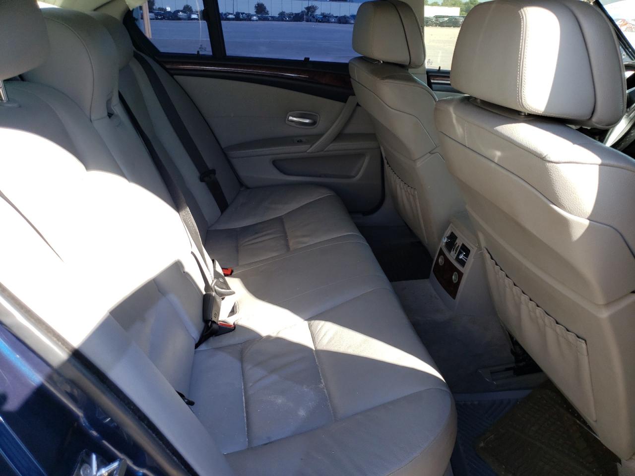 Photo 6 from auction – 2008 BMW 528 I with VIN WBANU53558CT12661