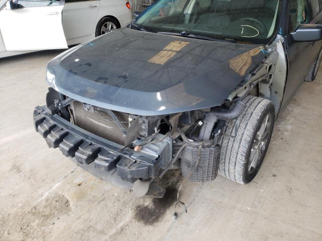 Photo 9 from auction – 2011 FORD FUSION SE with VIN 3FAHP0HA5BR299652