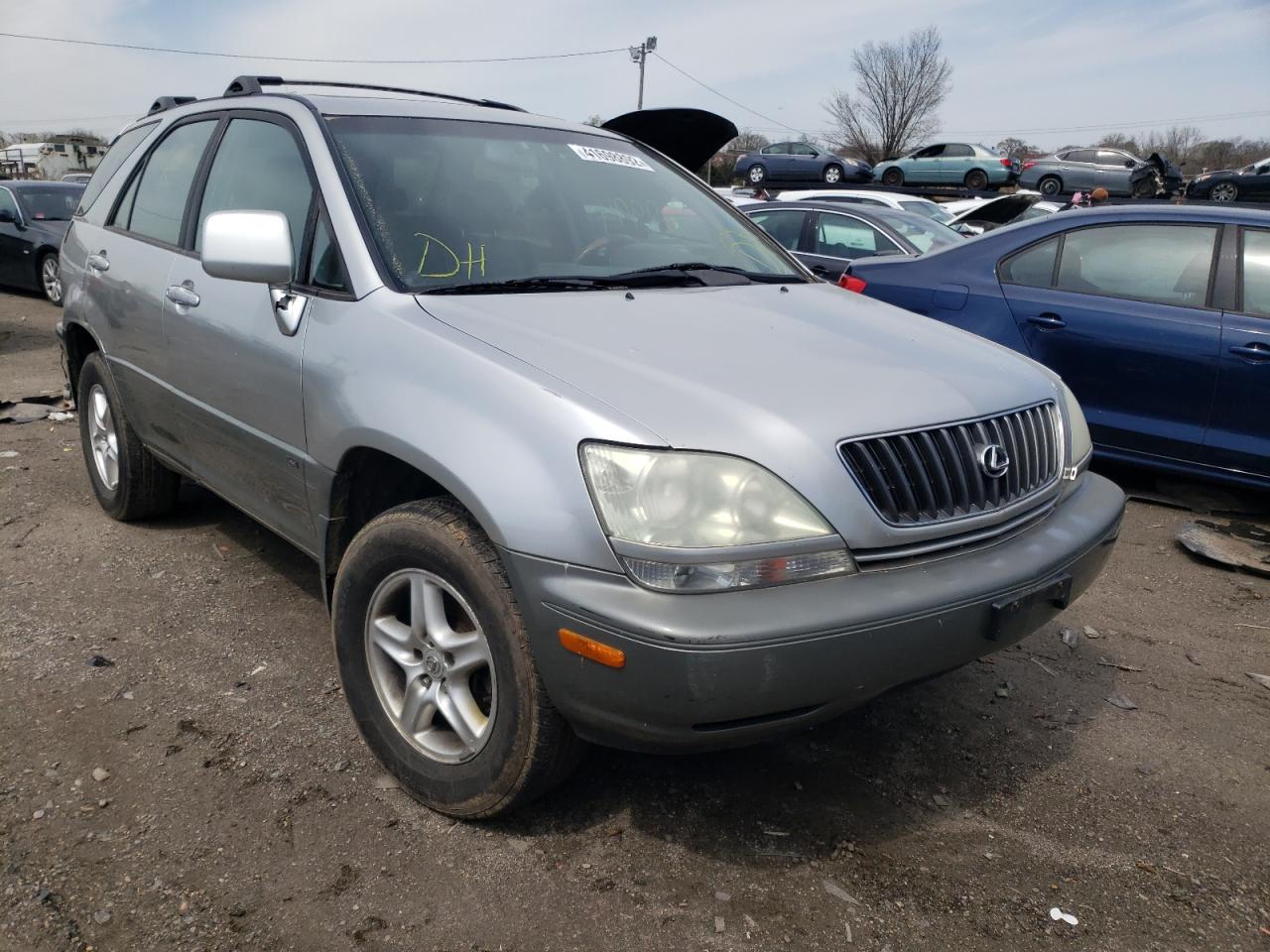 LEXUS RX 300 2001 with VIN JTJHF10U110199715 - Photo from auction