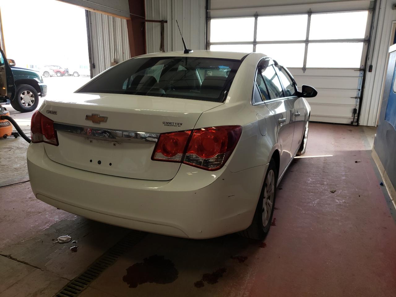 Photo 4 from auction – 2012 CHEVROLET CRUZE LS with VIN 1G1PC5SH4C7157945