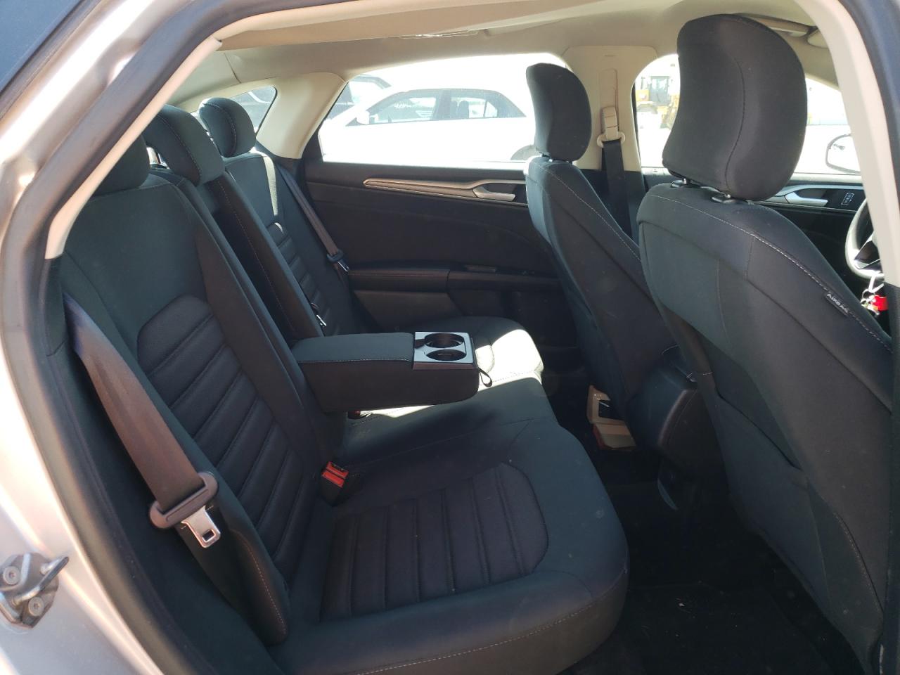 Photo 6 from auction – 2017 FORD FUSION SE with VIN 3FA6P0H71HR296509