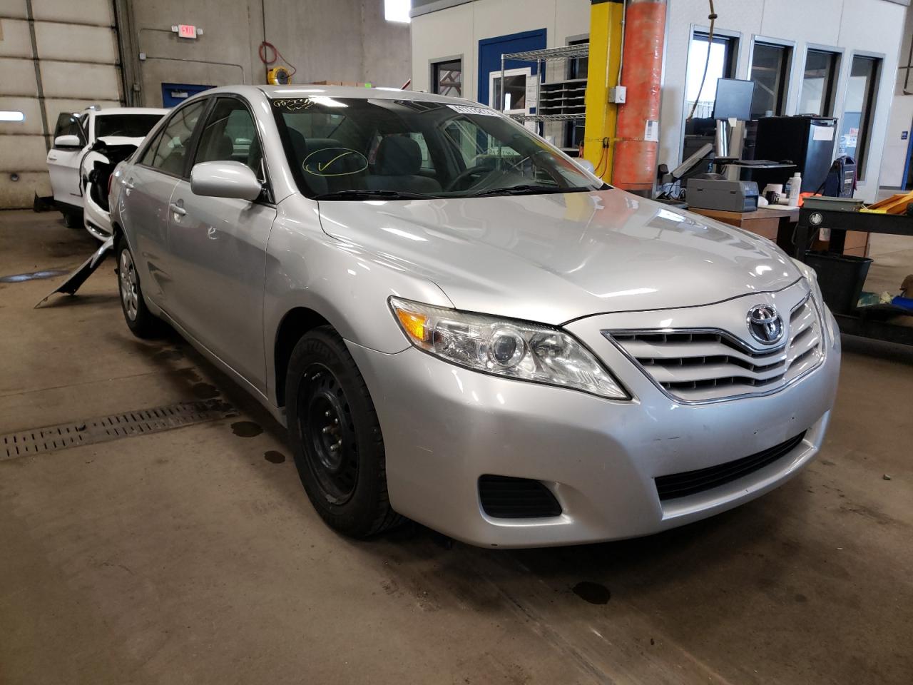 TOYOTA CAMRY BASE 2011 with VIN 4T4BF3EK0BR121790 - Photo from auction