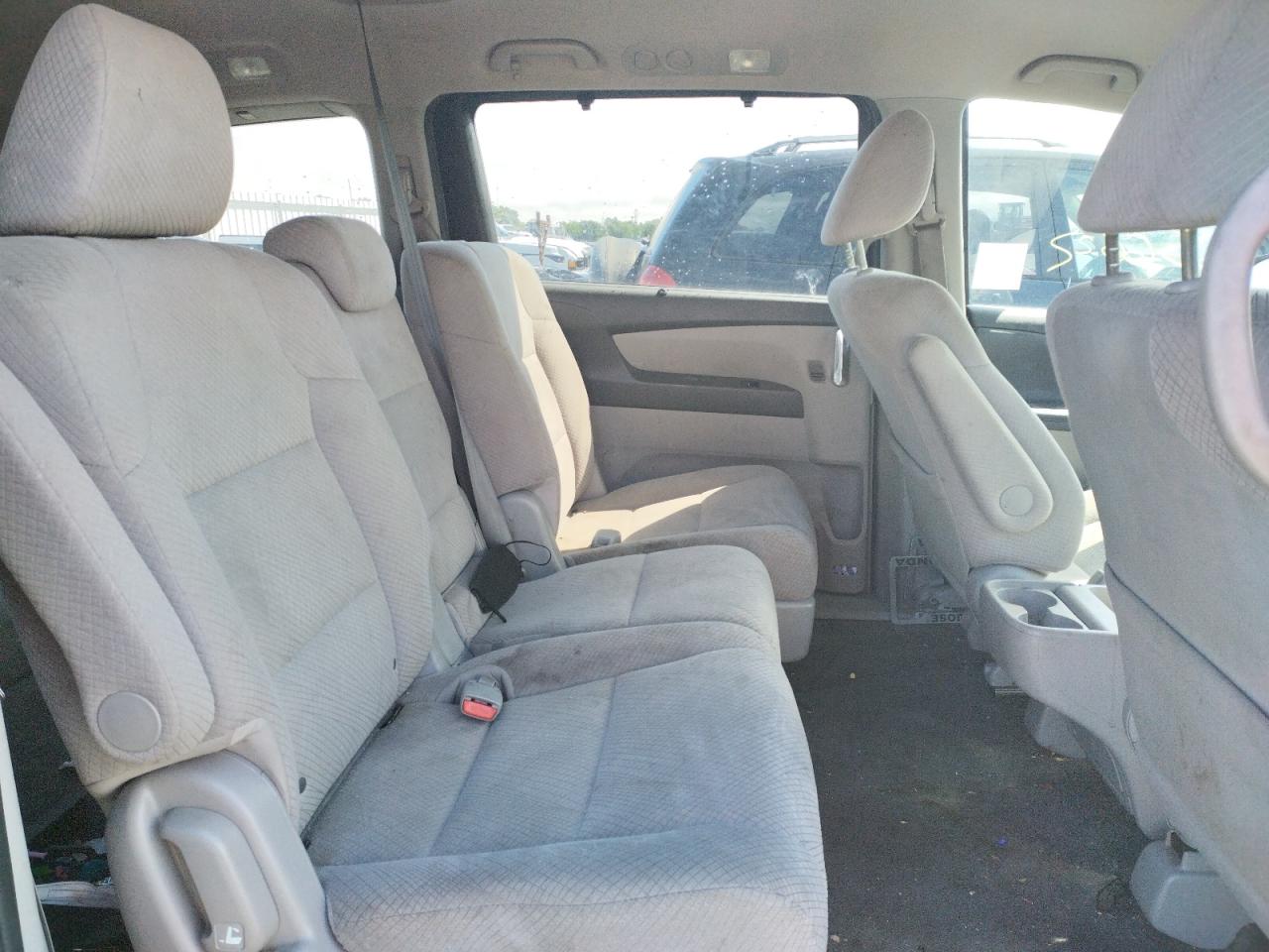 Photo 6 from auction – 2014 HONDA ODYSSEY EX with VIN 5FNRL5H45EB139133