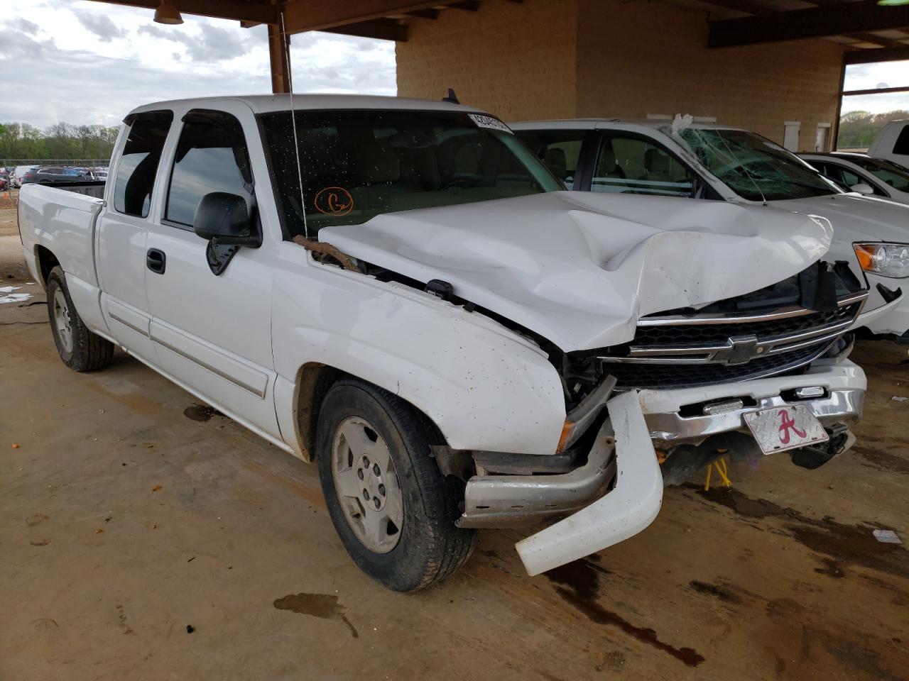 CHEVROLET SILVRDO LT 2006 with VIN 1GCEC19V56Z197074 - Photo from auction