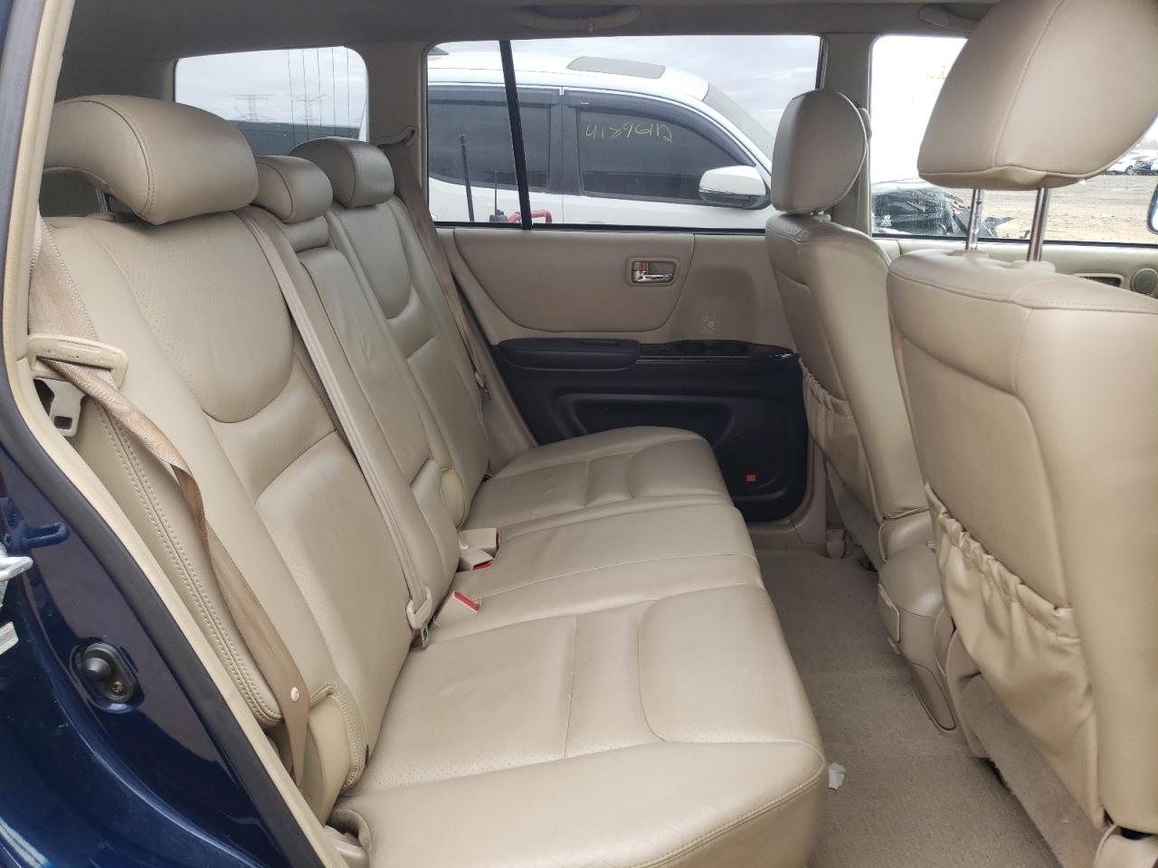 Photo 6 from auction – 2003 TOYOTA HIGHLANDER with VIN JTEHF21A230104171