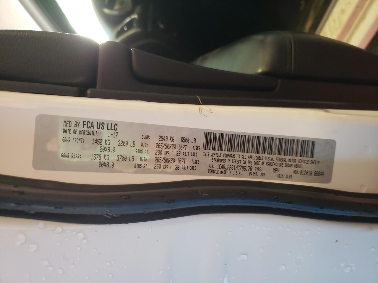 Photo 10 from auction – 2017 JEEP GRAND CHER with VIN 1C4RJFAG1HC786176