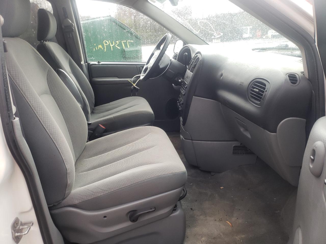 Photo 5 from auction – 2007 DODGE GRAND CARA with VIN 1D8GP24R07B242429