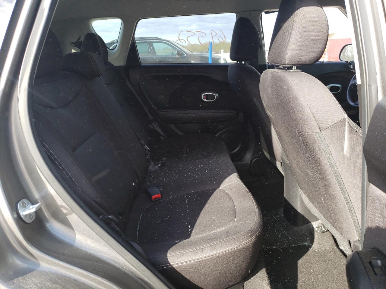Photo 6 from auction – 2016 KIA SOUL with VIN KNDJN2A21G7298870