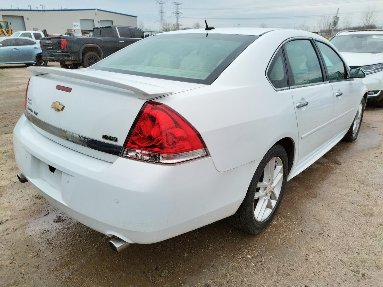 Photo 4 from auction – 2011 CHEVROLET IMPALA LTZ with VIN 2G1WC5EM0B1139832
