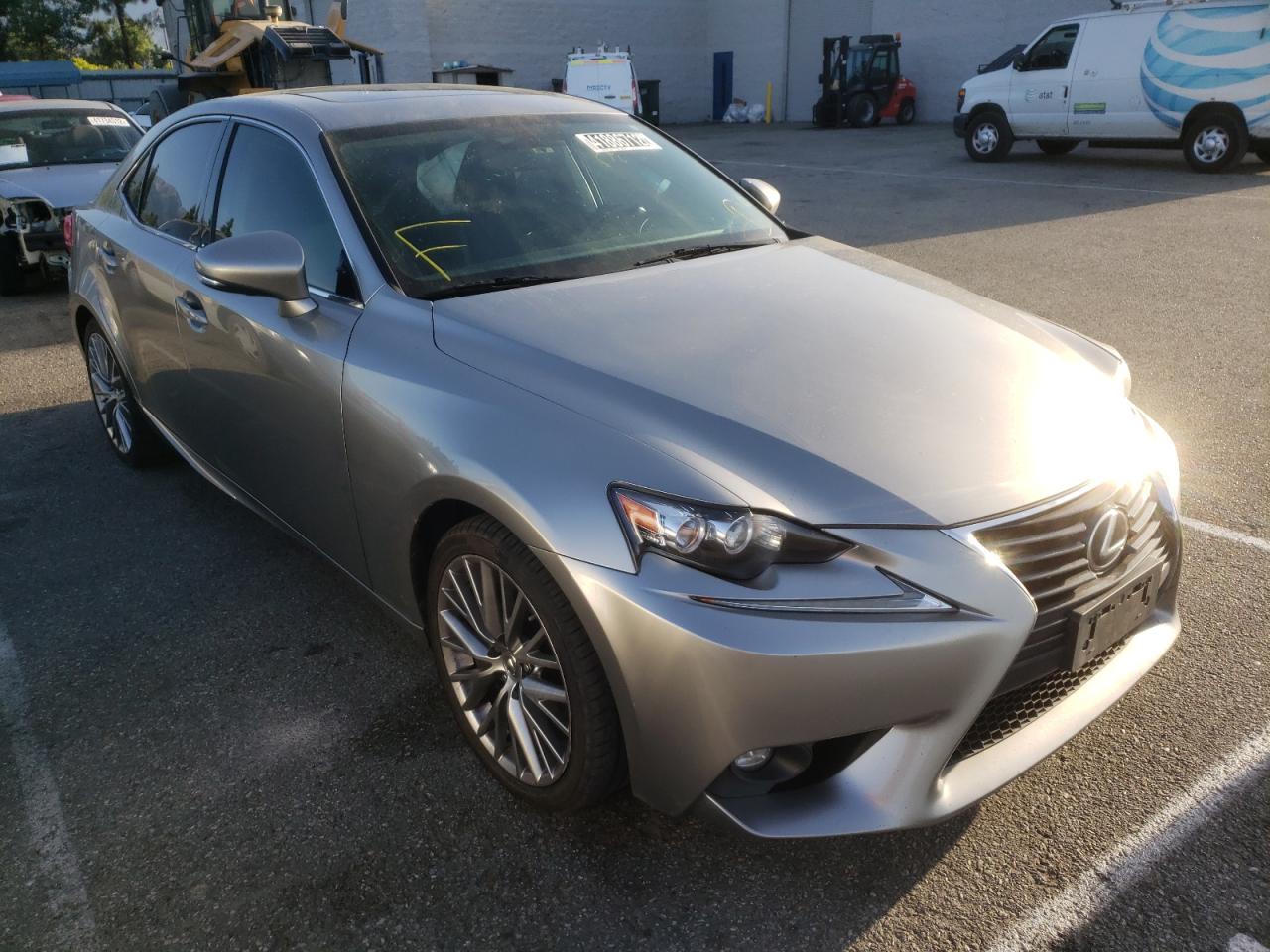 LEXUS IS 200T 2016 with VIN JTHBA1D28G5017048 - Photo from auction