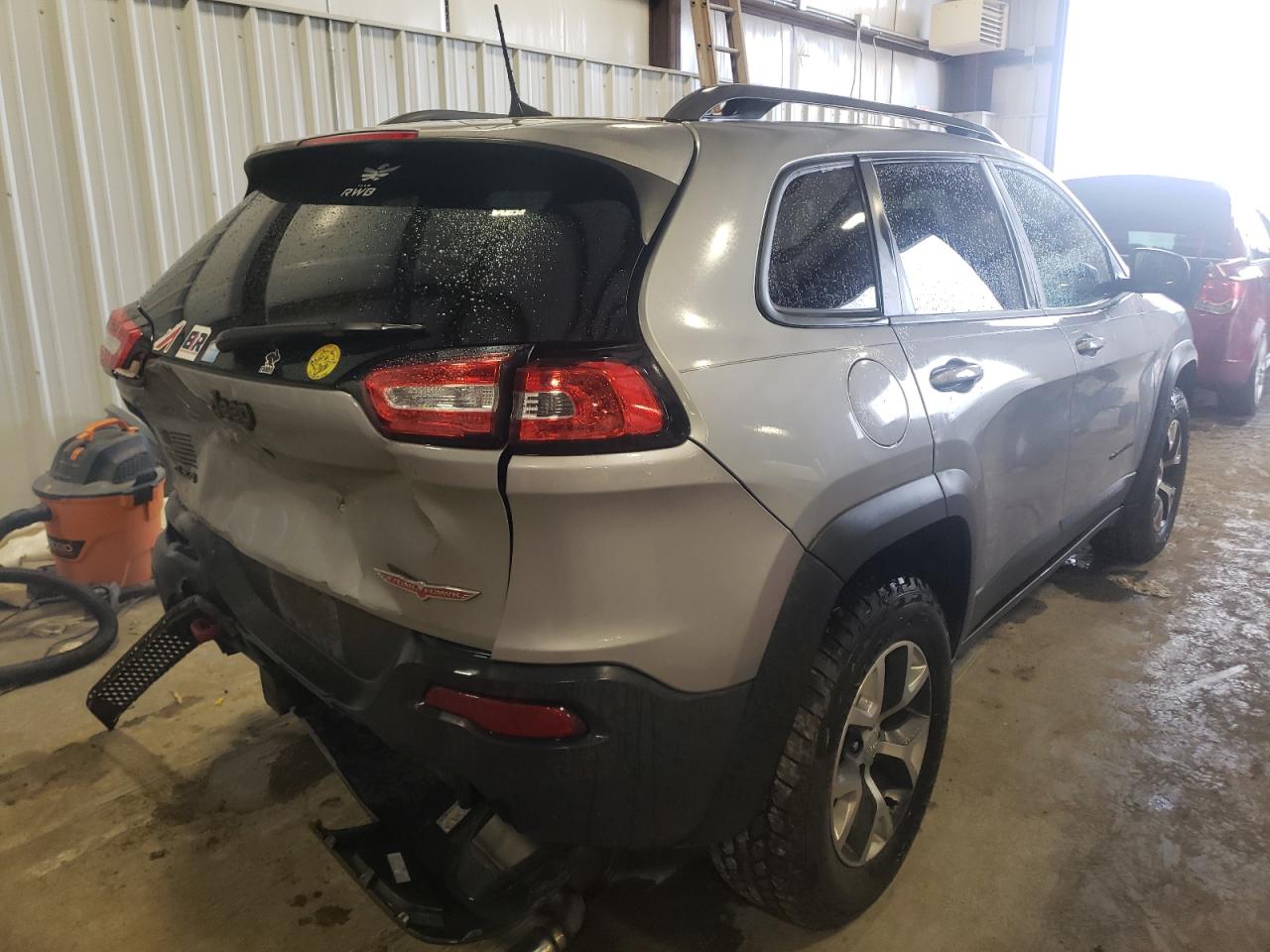 Photo 4 from auction – 2017 JEEP CHEROKEE T with VIN 1C4PJMBS1HW598562