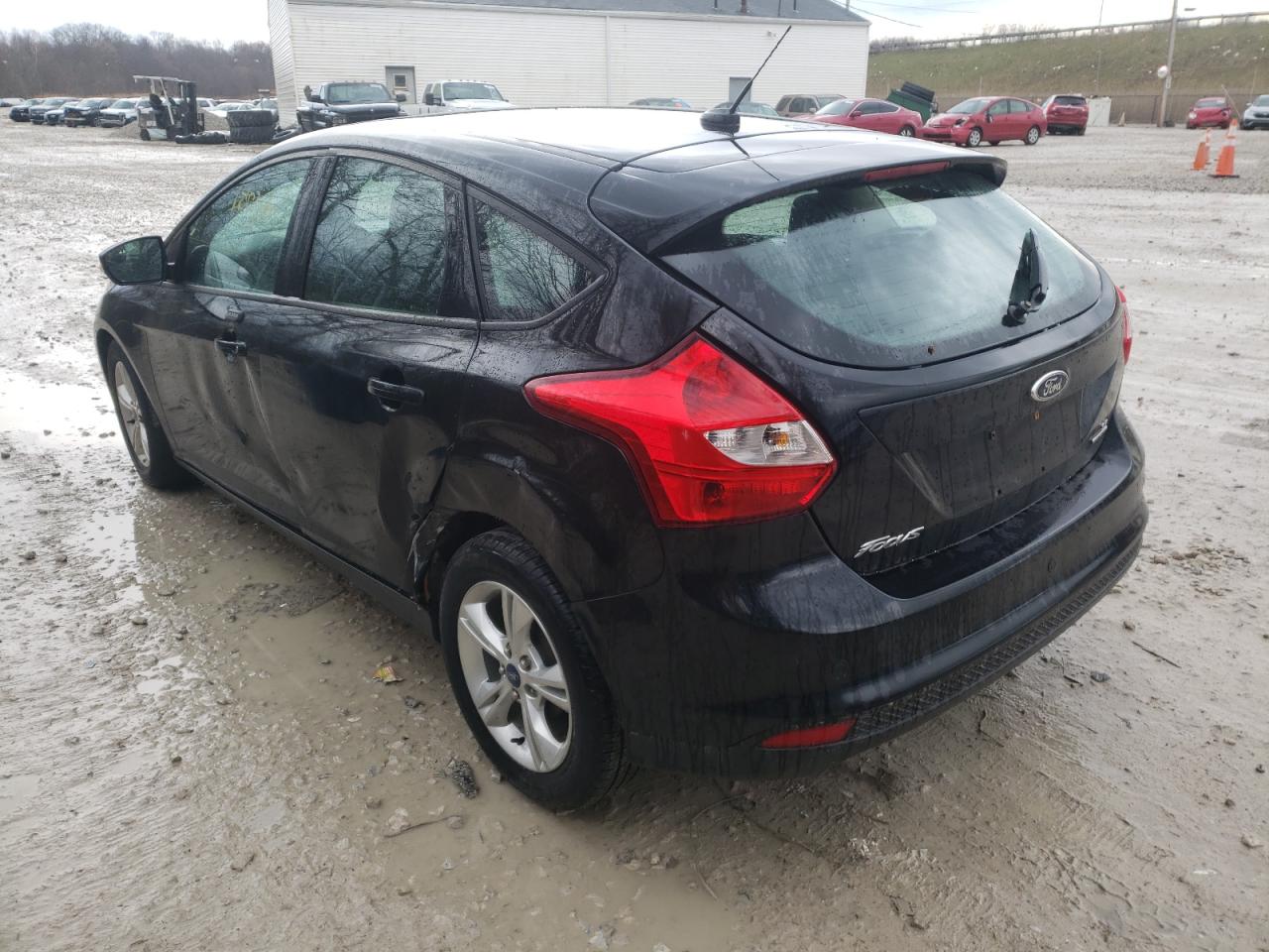 Zdjęcie 3 z aukcji – 2013 FORD FOCUS SE z VIN 1FADP3K22DL263887