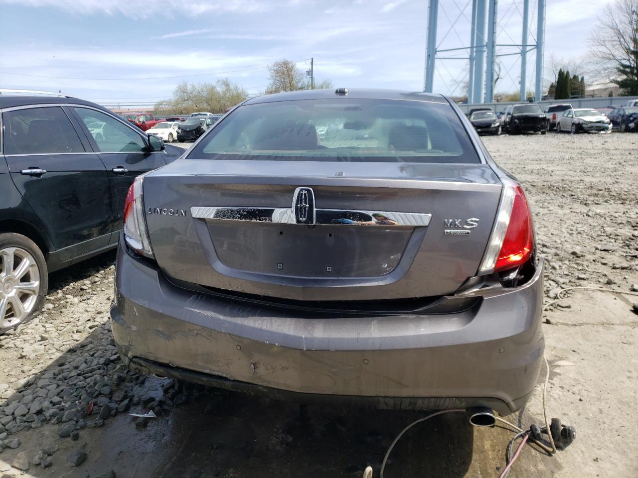 Photo 9 from auction – 2011 LINCOLN MKS with VIN 1LNHL9FT7BG604179