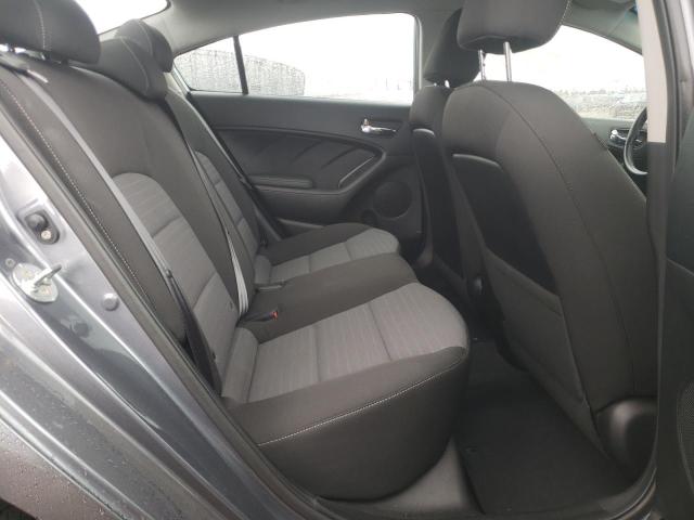 Photo 8 from auction – 2018 KIA FORTE LX with VIN 3KPFL4A71JE176553