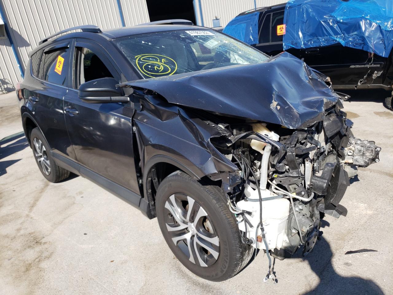 TOYOTA RAV4 LE 2017 with VIN JTMZFREV9HJ715315 - Photo from auction