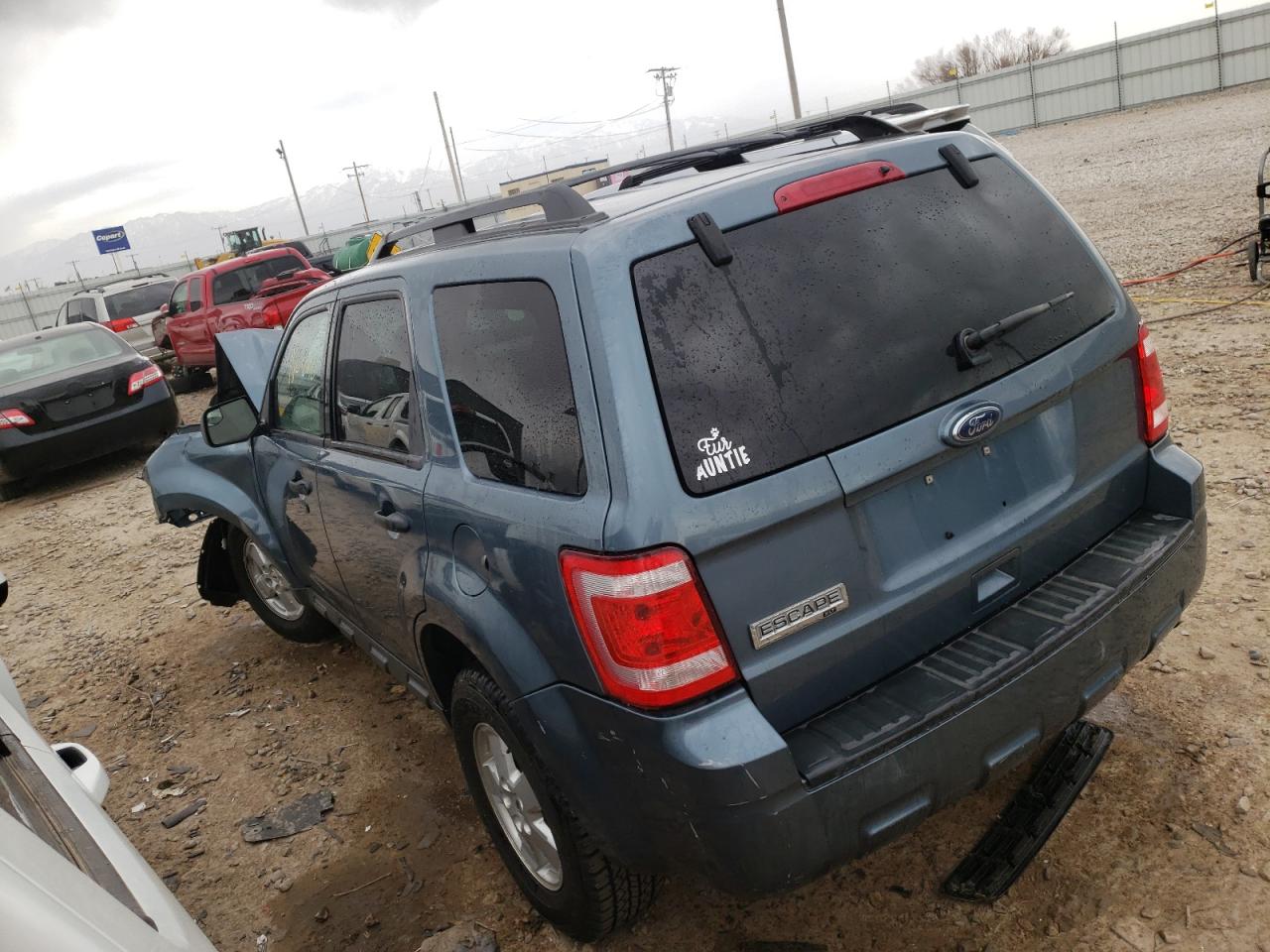 Photo 3 from auction – 2011 FORD ESCAPE XLT with VIN 1FMCU9D70BKA68380
