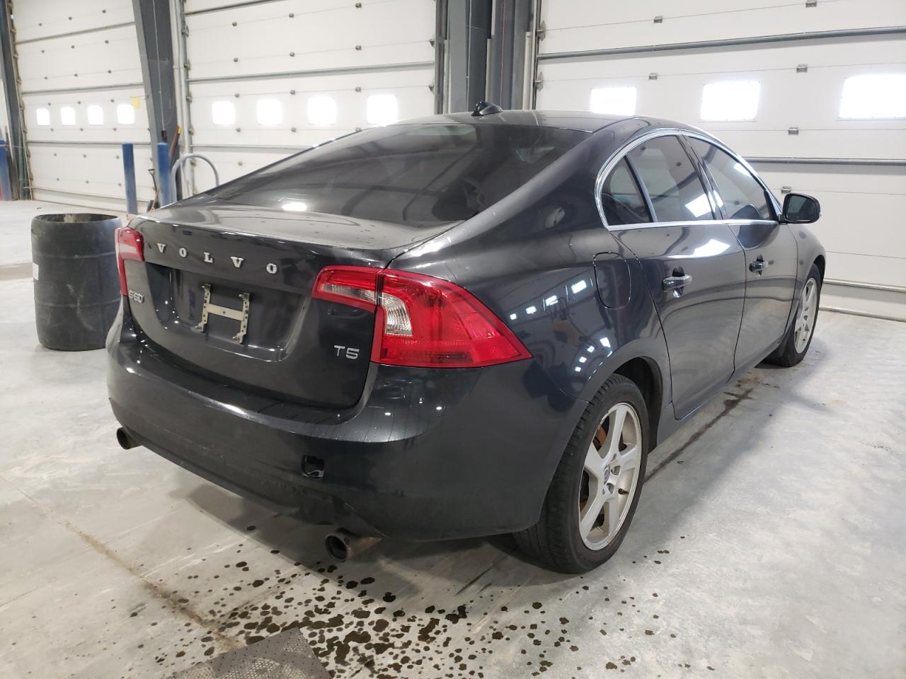 صورة رقم 4 من المزاد - 2012 VOLVO S60 T5 مع VIN YV1622FS2C2111256