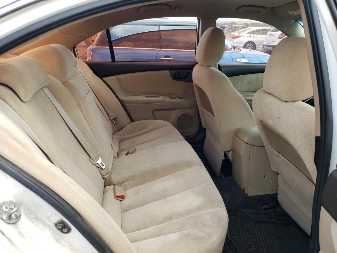 Photo 6 from auction – 2009 KIA OPTIMA LX with VIN KNAGE228495331983