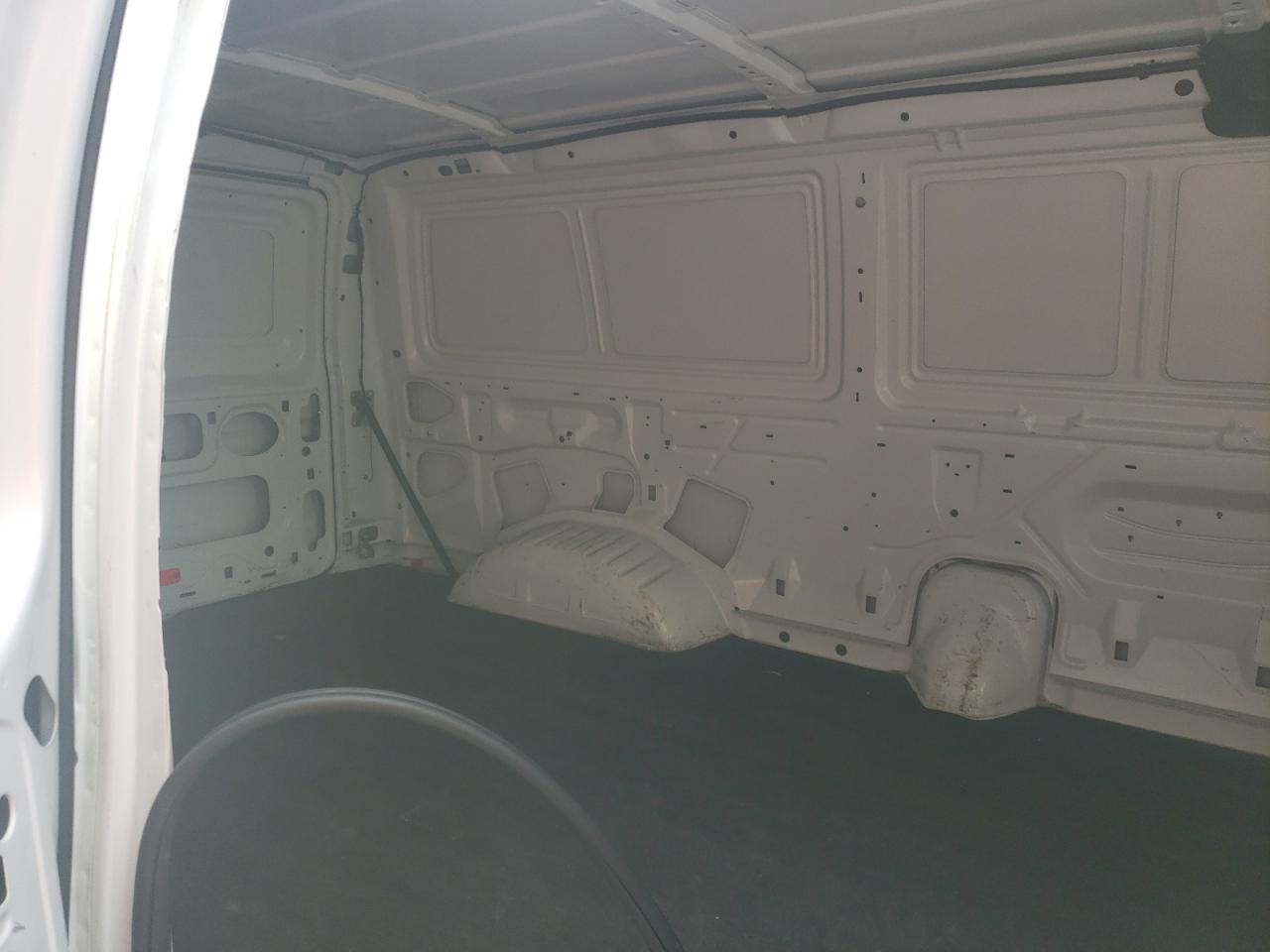 Photo 6 from auction – 2011 FORD ECONOLINE with VIN 1FTSE3EL6BDB04244
