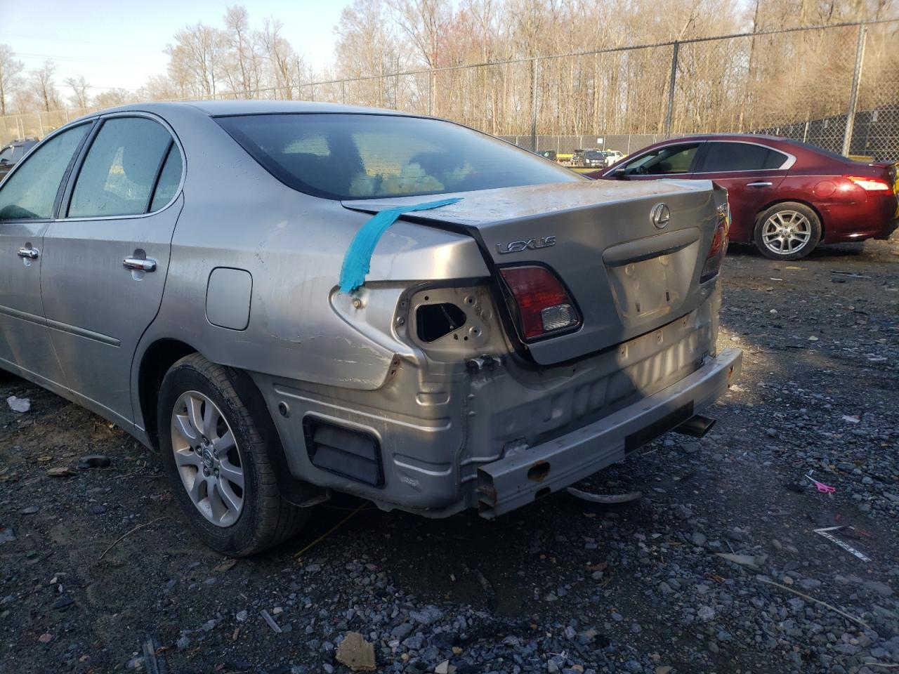 Photo 9 from auction – 2002 LEXUS ES 300 with VIN JTHBF30G925026753