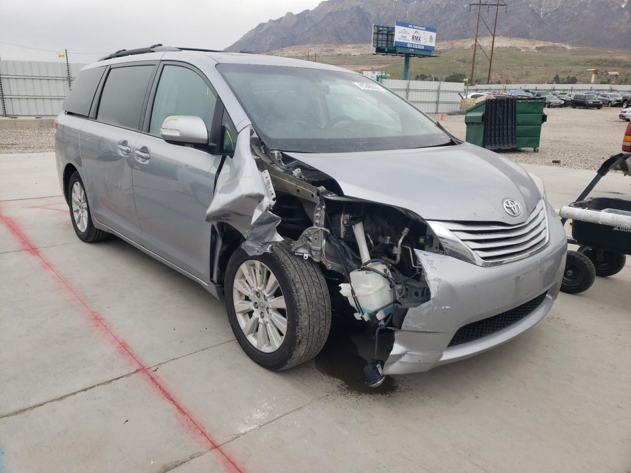 TOYOTA SIENNA XLE 2013 with VIN 5TDDK3DC7DS057655 - Photo from auction