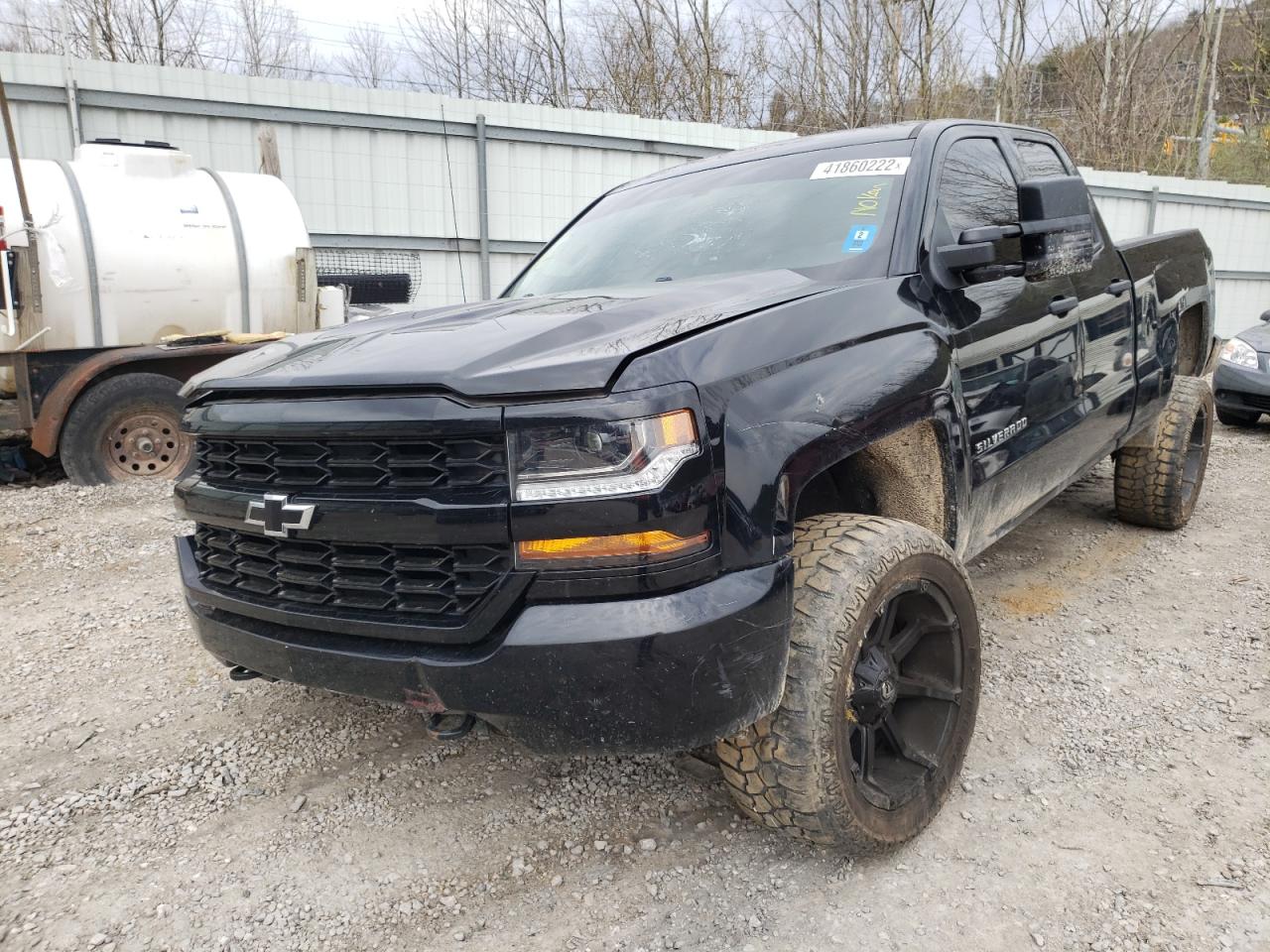 Photo 2 from auction – 2016 CHEVROLET SILVERADO with VIN 1GCVKPEC1GZ310630