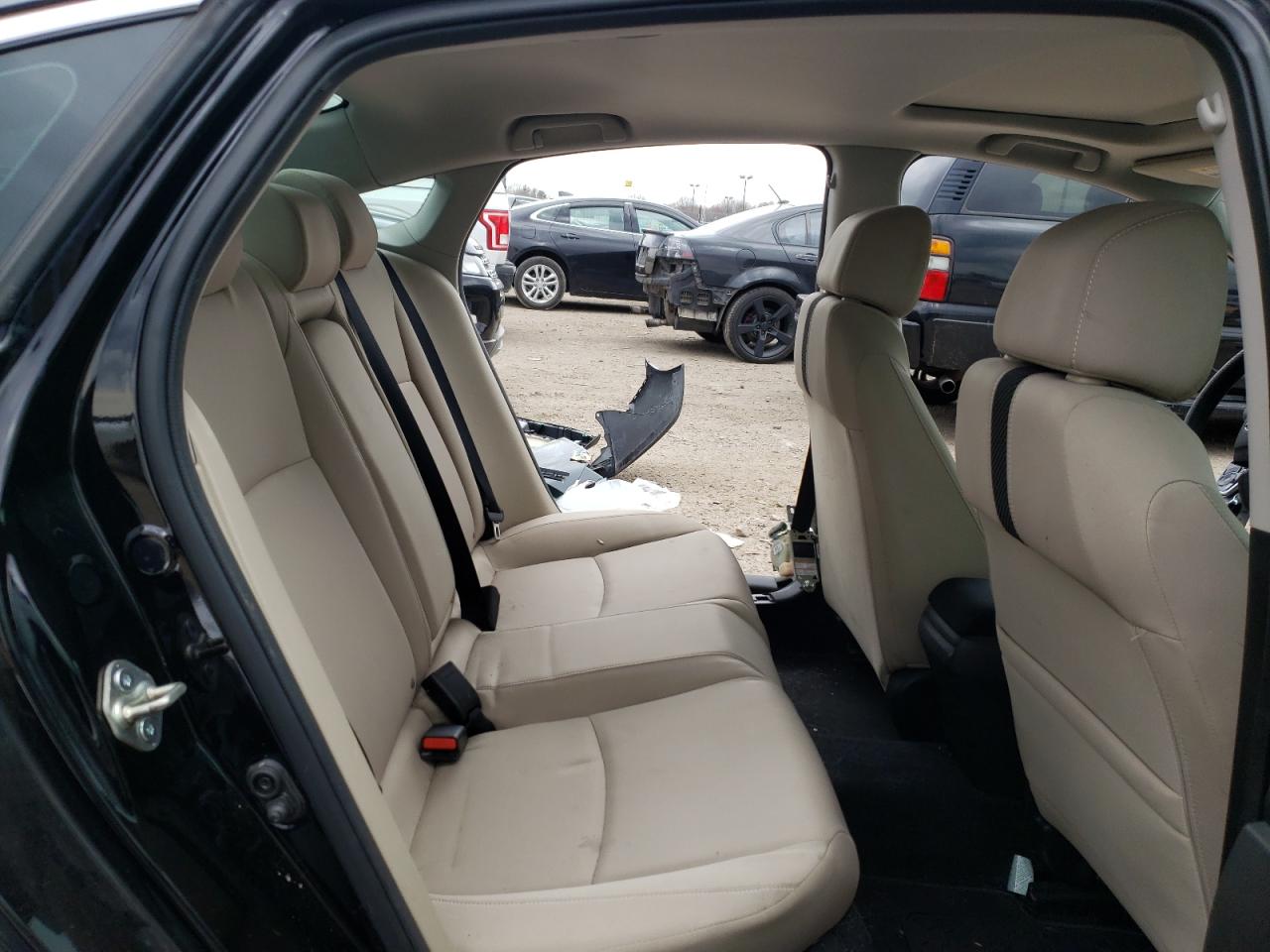 Photo 6 from auction – 2016 HONDA CIVIC EX with VIN 19XFC2F75GE083332
