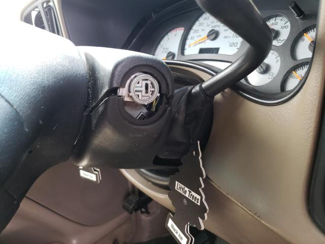 Photo 9 from auction – 2005 CHEVROLET SILVERADO with VIN 1GCHK23285F852140
