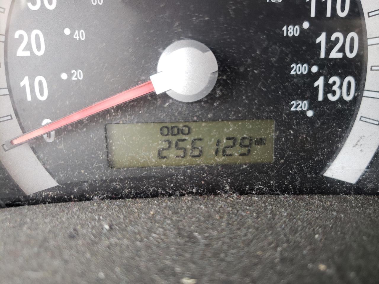 Photo 8 from auction – 2007 HYUNDAI ENTOURAGE with VIN KNDMC233076014868