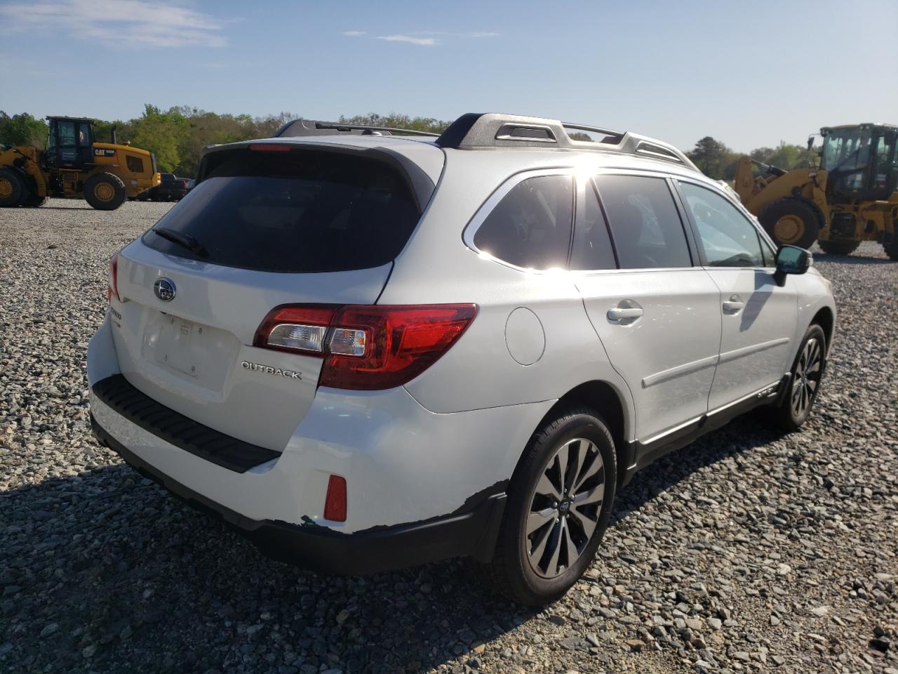 Photo 4 from auction – 2015 SUBARU OUTBACK 2. with VIN 4S4BSBNC5F3316580