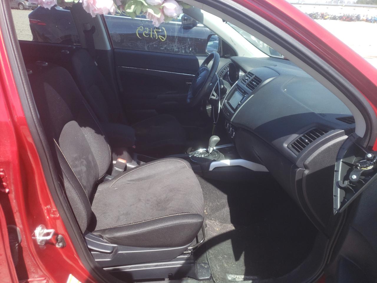 Photo 5 from auction – 2014 MITSUBISHI OUTLANDER with VIN 4A4AR4AU6EE018752