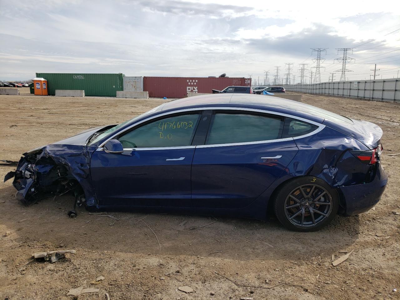Photo 10 from auction – 2018 TESLA MODEL 3 with VIN 5YJ3E1EB9JF105380