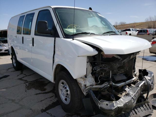 CHEVROLET EXPRESS G2 2018 with VIN 1GCWGAFP0J1336503 - Photo from auction