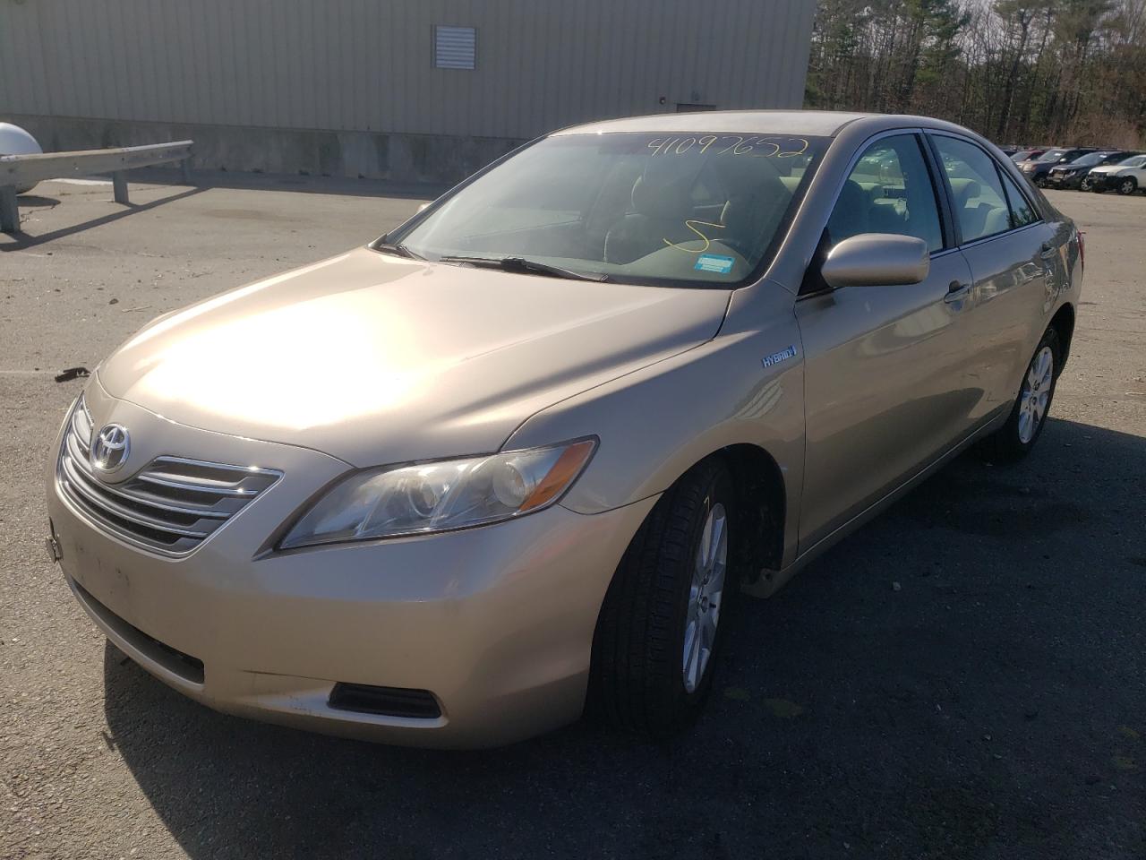 Photo 2 from auction – 2007 TOYOTA CAMRY HYBR with VIN JTNBB46K473017360
