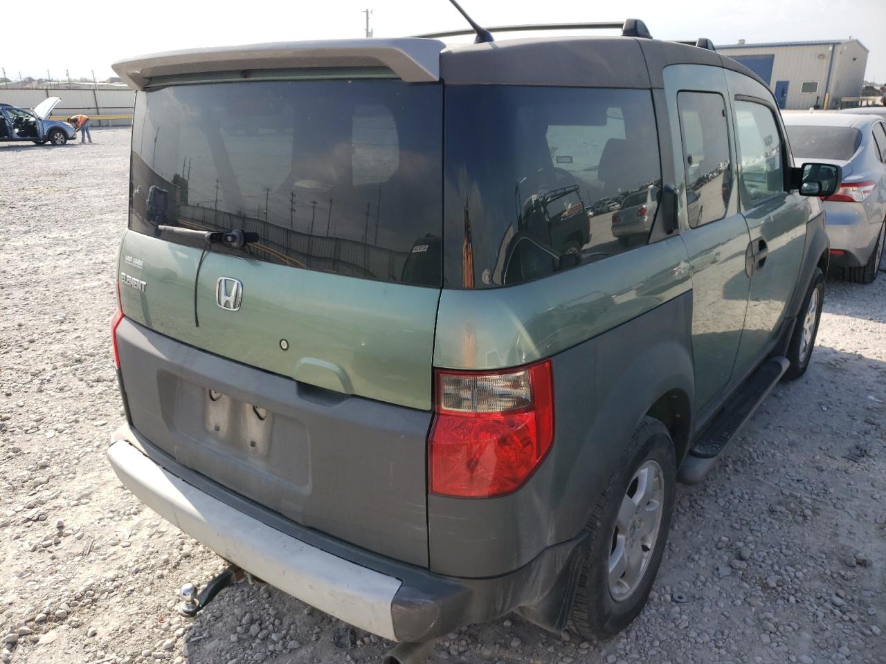 Photo 4 from auction – 2004 HONDA ELEMENT EX with VIN 5J6YH18514L003568
