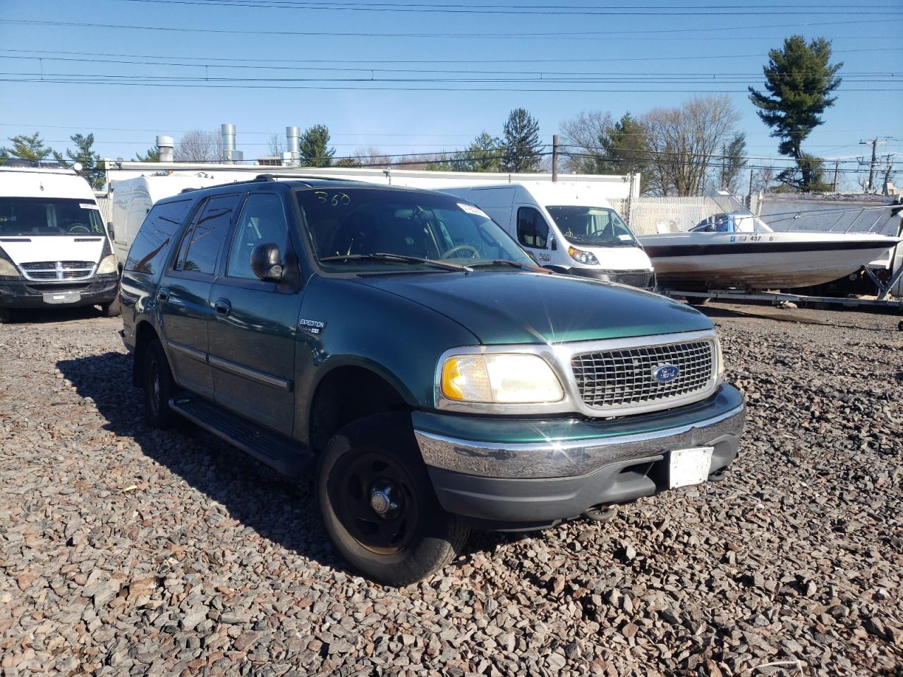 FORD EXPEDITION 2000 with VIN 1FMRU1660YLA32689 - Photo from auction