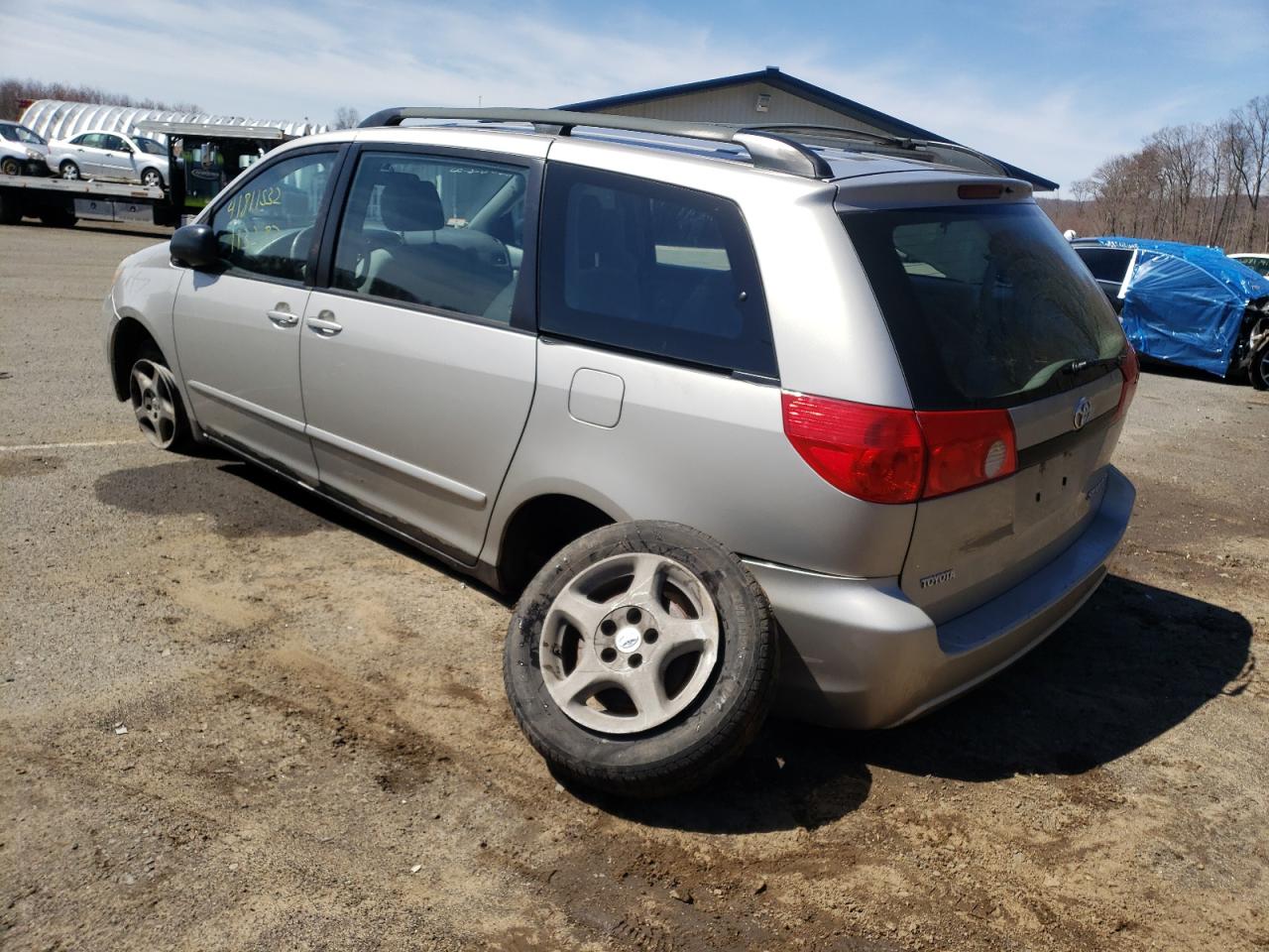 Photo 3 from auction – 2006 TOYOTA SIENNA CE with VIN 5TDZA23C66S404335