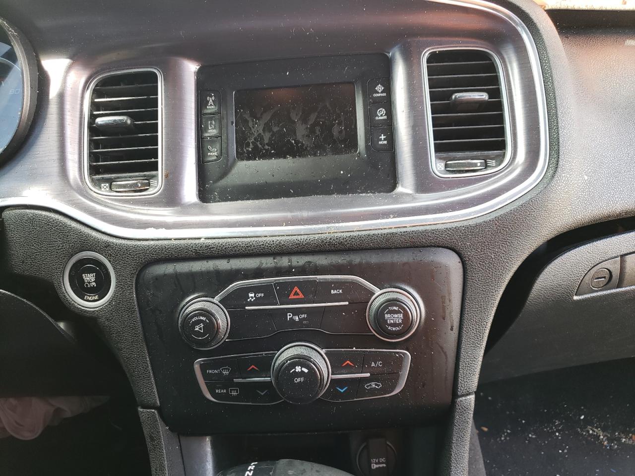 Photo 9 from auction – 2015 DODGE CHARGER SE with VIN 2C3CDXBG3FH762431