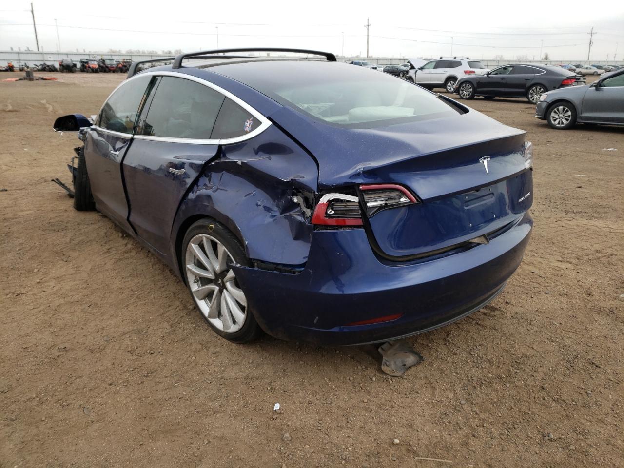 Photo 3 from auction – 2018 TESLA MODEL 3 with VIN 5YJ3E1EB8JF147751